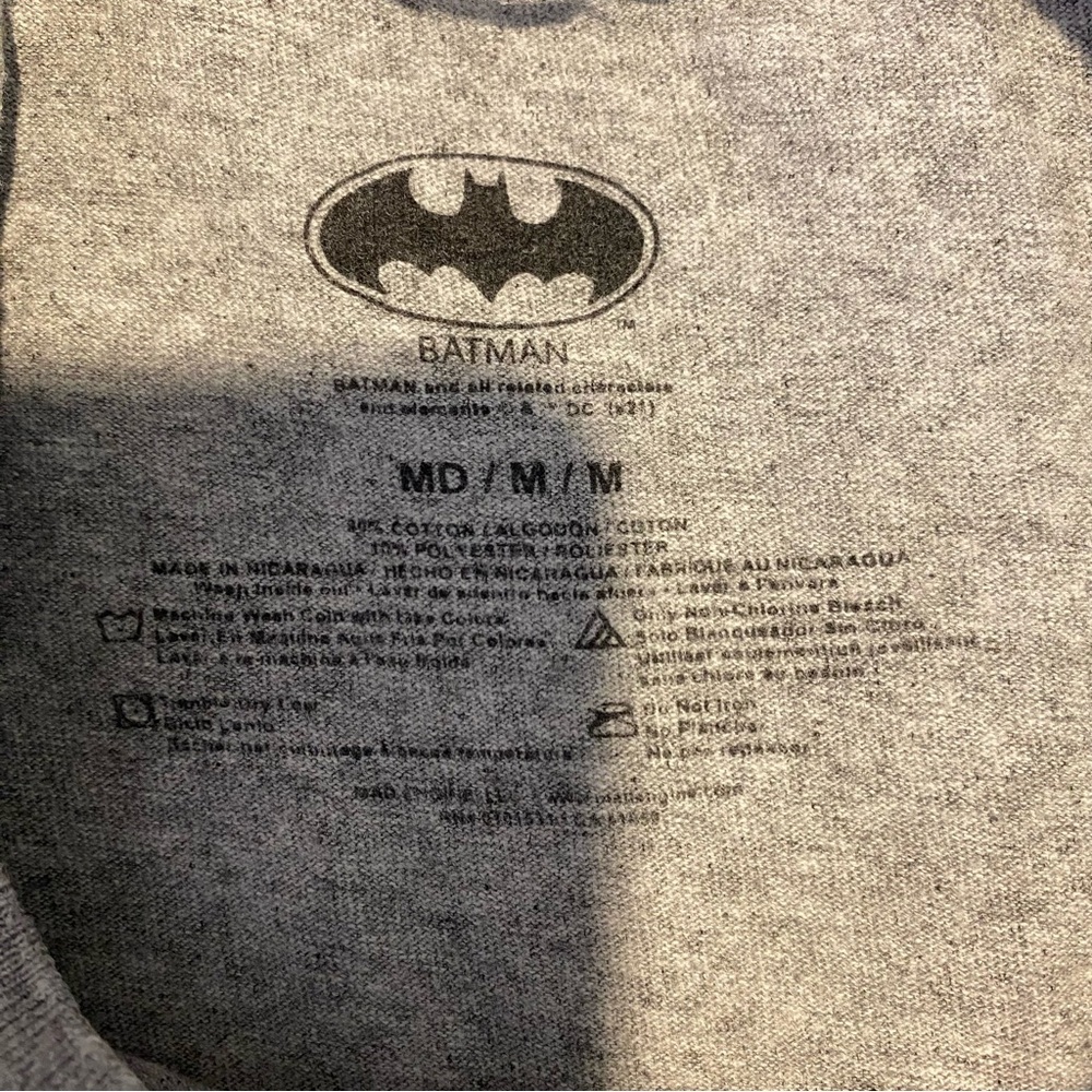 BATMAN Men’s Graphic Batman T-Shirt Grey Superhero Comics Marvel Medium - Picture 8 of 8